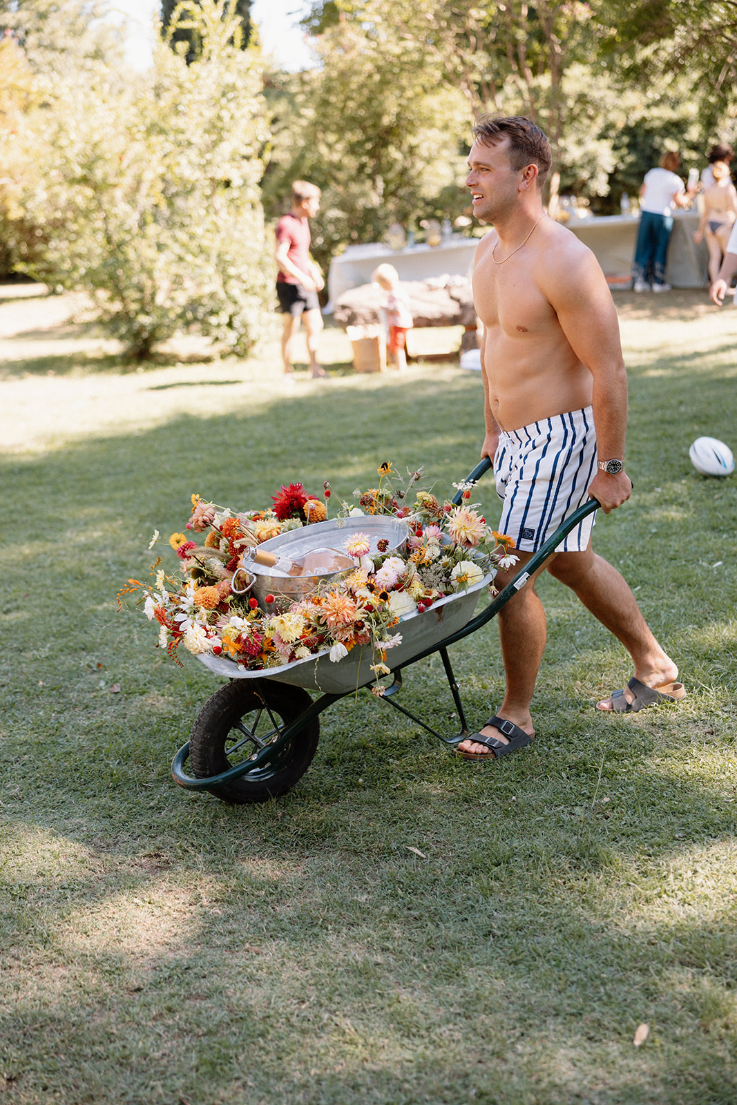 Rebecca and Joseph wedding in Provence · photograph 13